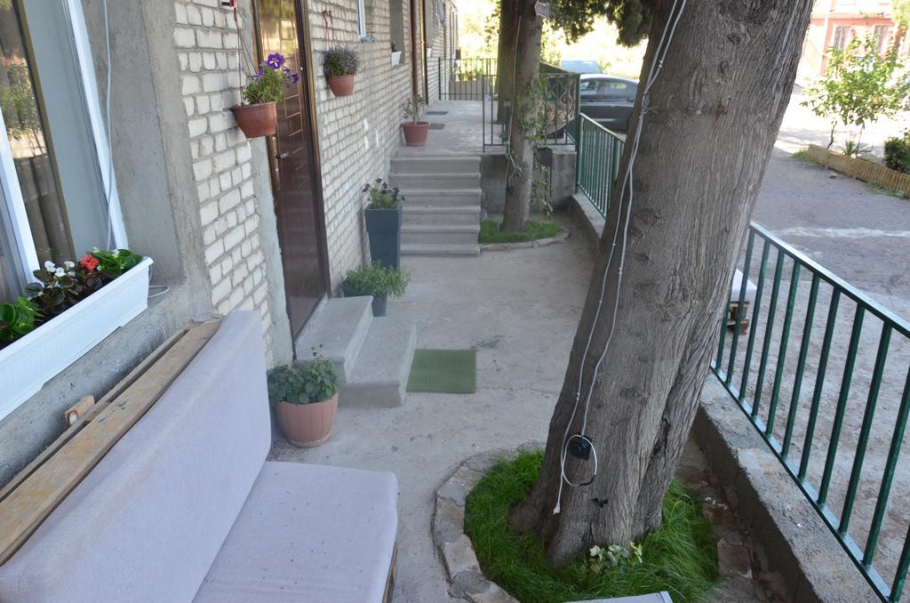 טביליסי Nano Guest House מראה חיצוני תמונה
